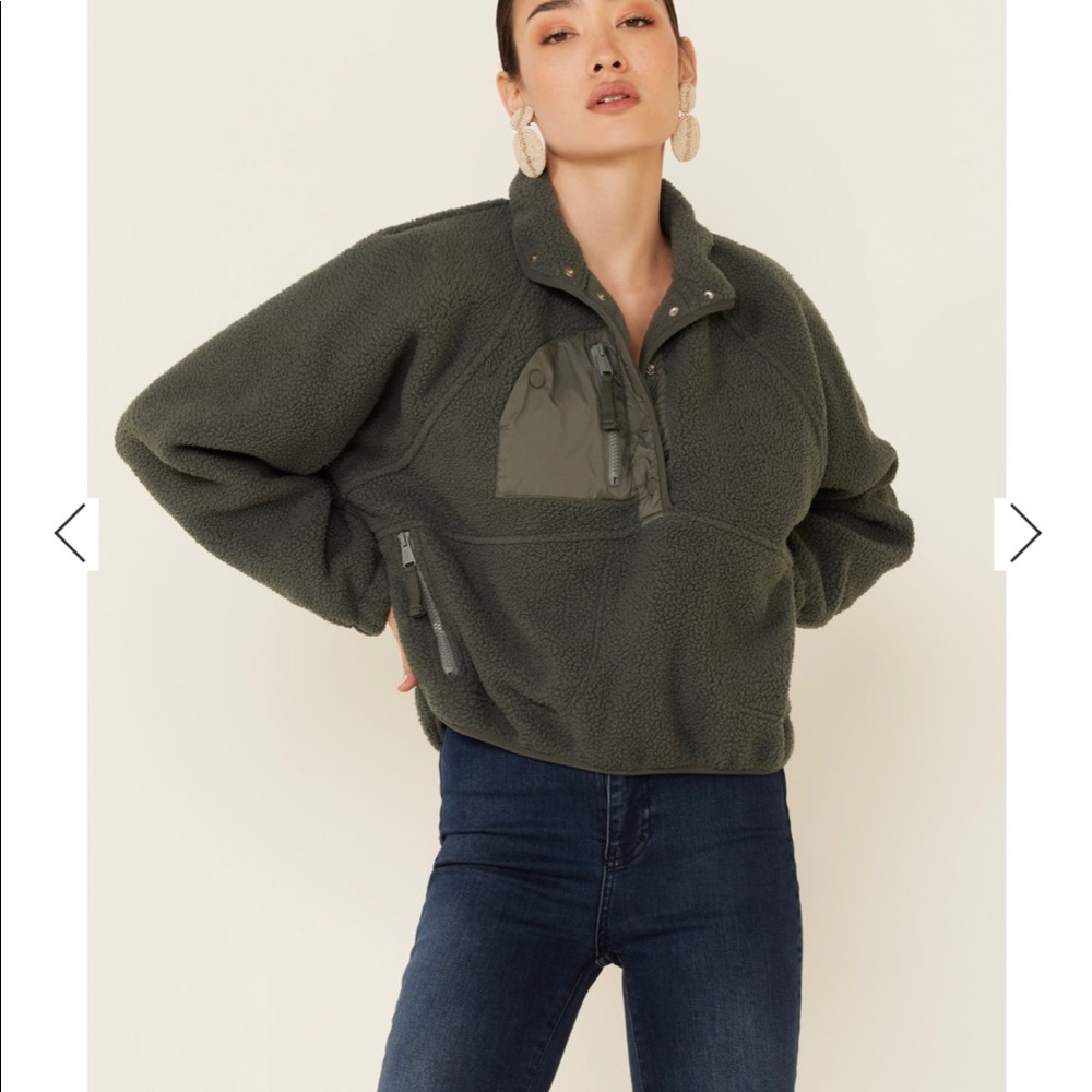 Free people hit the slopes fleece size small